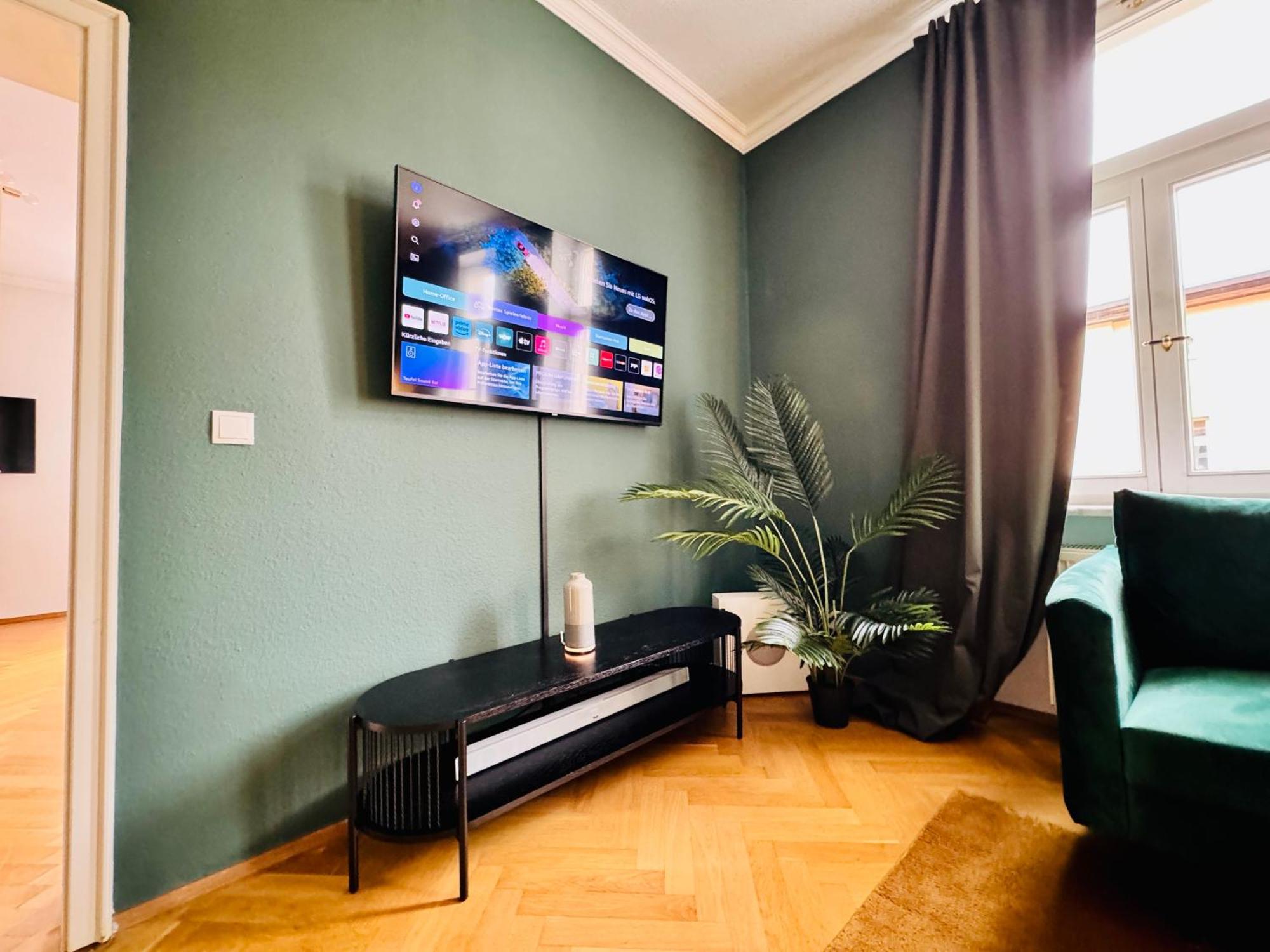Rebelrents #4 Design Trifft Komfort - Einzigartiges Ferienapartment In Der Nahe Des Hauptbahnhofs Halle  Εξωτερικό φωτογραφία